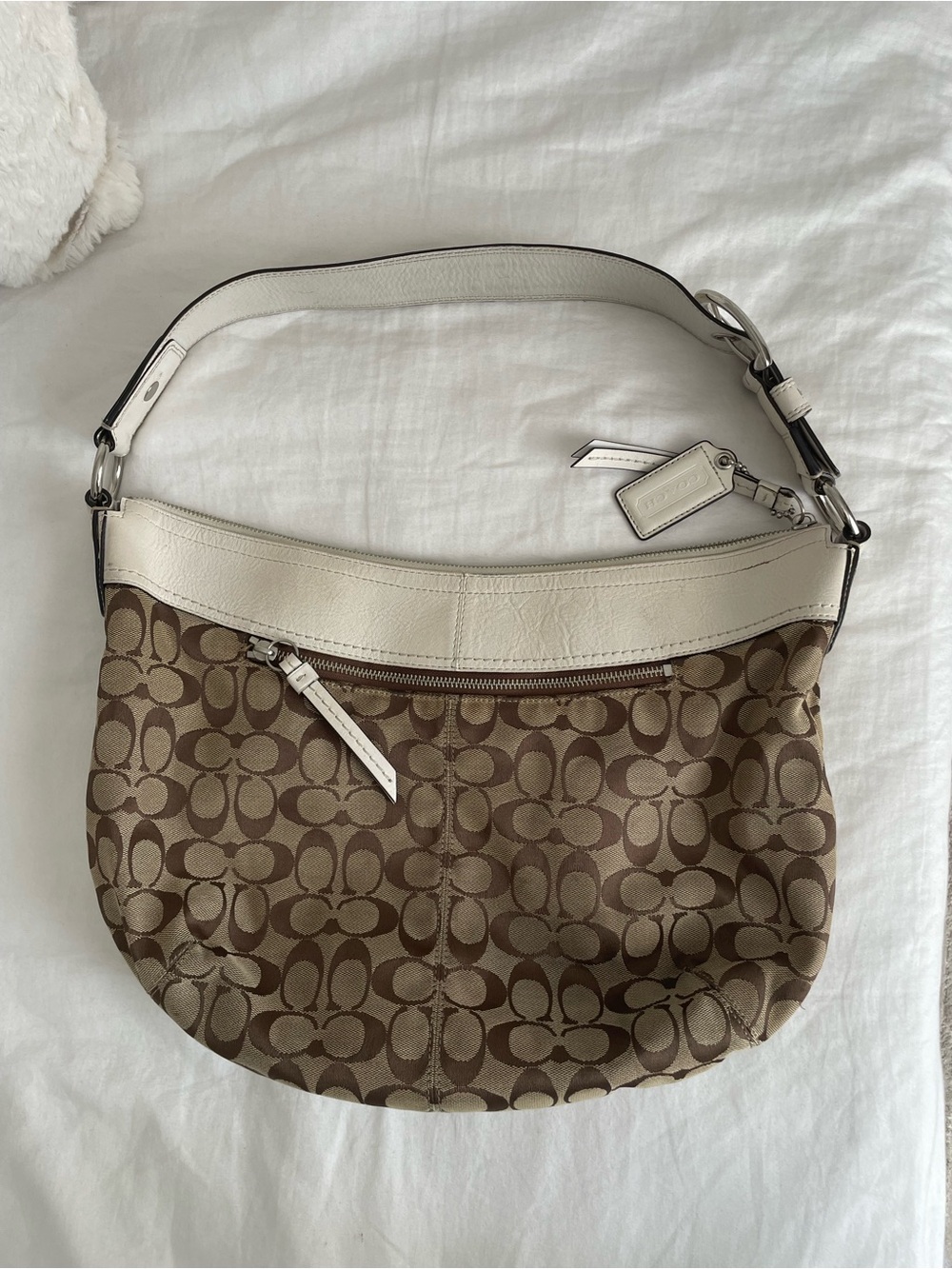 Coach Brown Signature Jacquard Hobo with White Trim - Picture 11 of 11